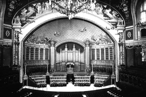 Concert Hall of the Palais du Trocadero 
